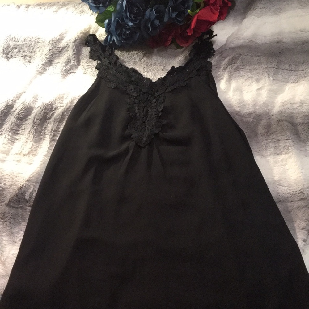 Women’s black tank top